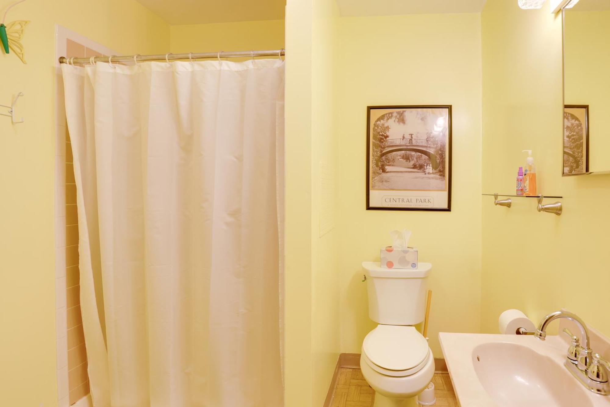 Lawrenceville Apartment With Deck Near Gaming Lands! Bagian luar foto